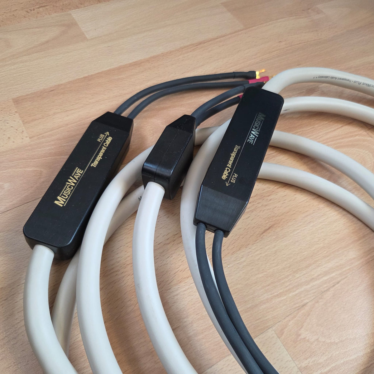 Transparent Music Wave Plus speaker cables - 2.4 meter