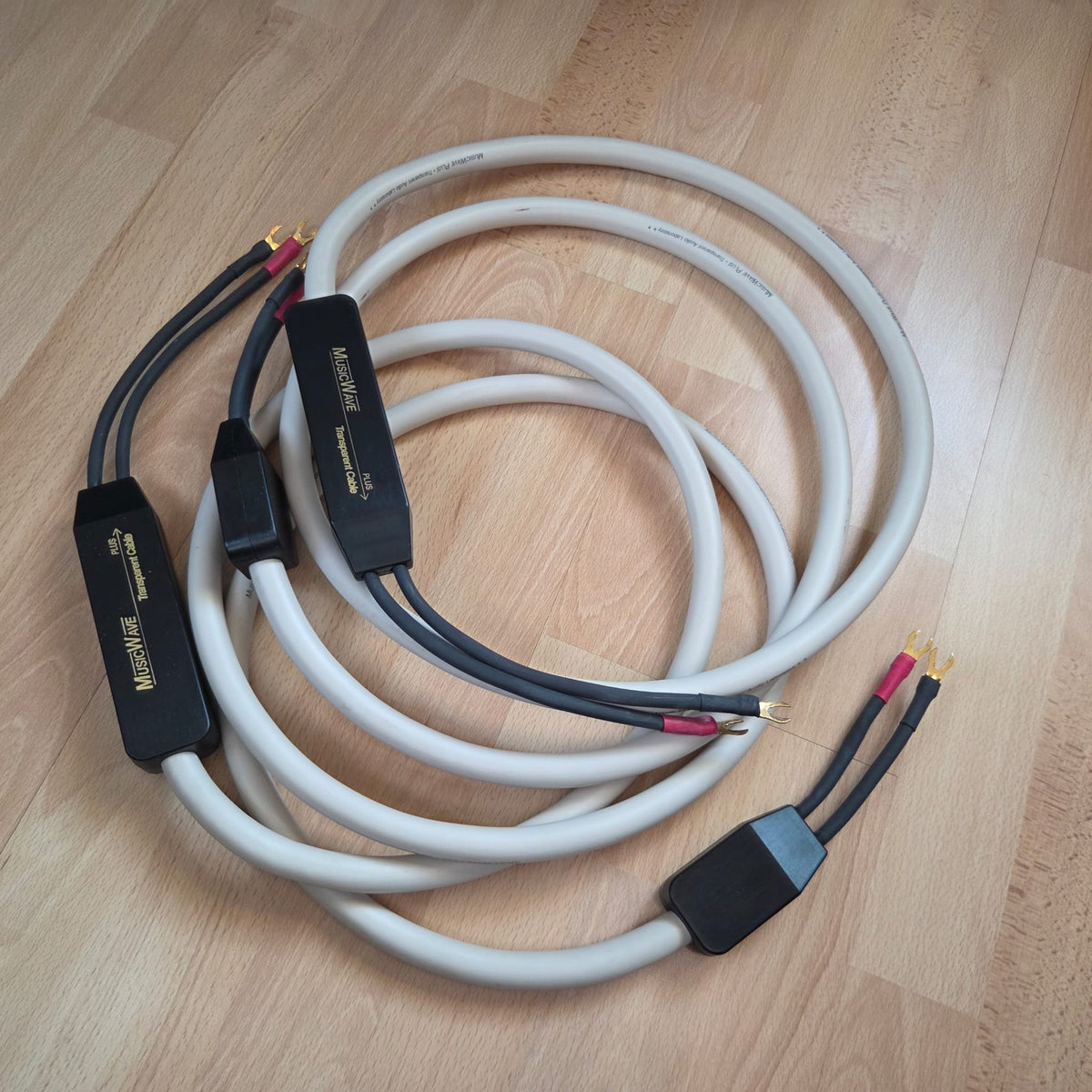 Transparent Music Wave Plus speaker cables - 2.4 meter