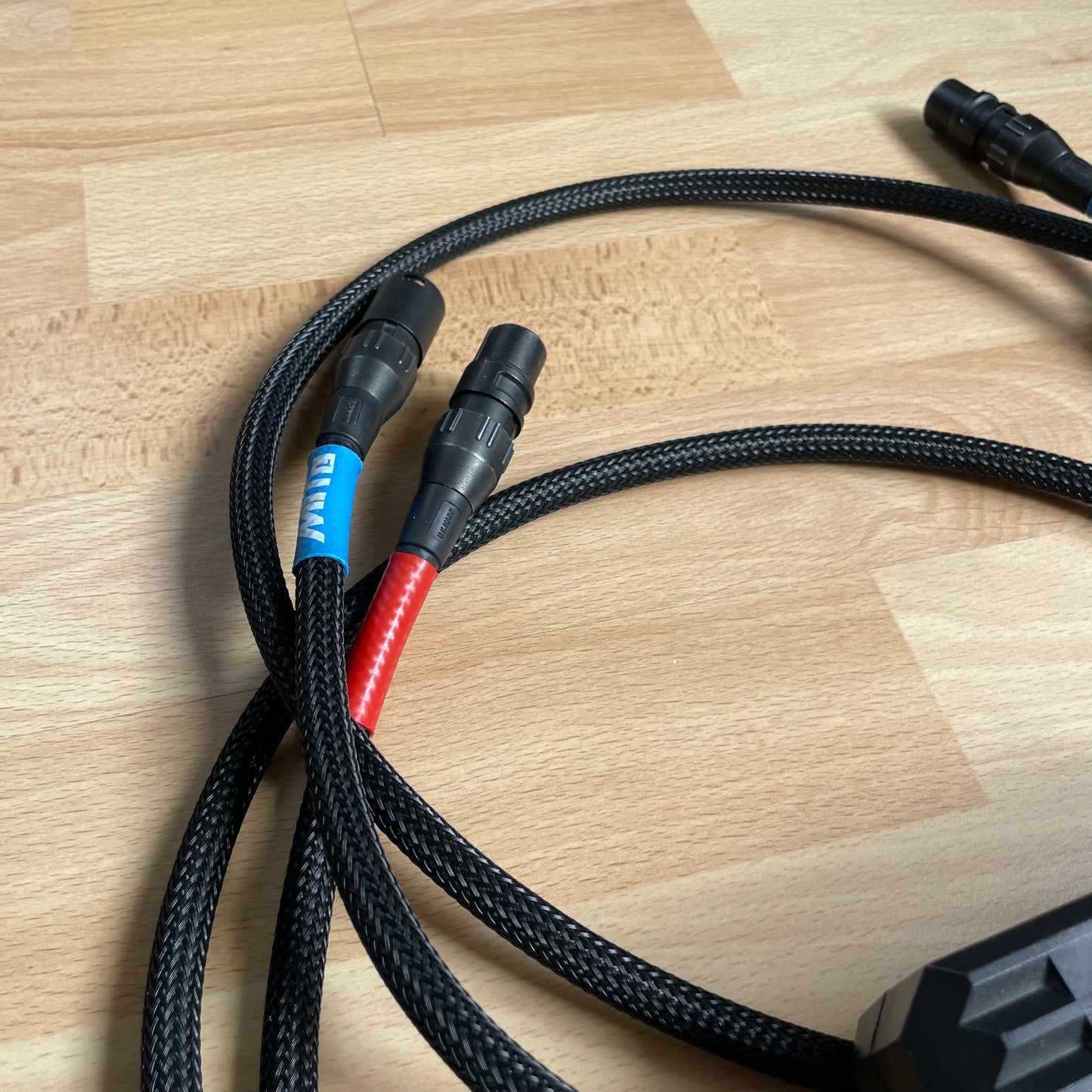 MIT Magnum M1 XLR interconnects- 1 meter